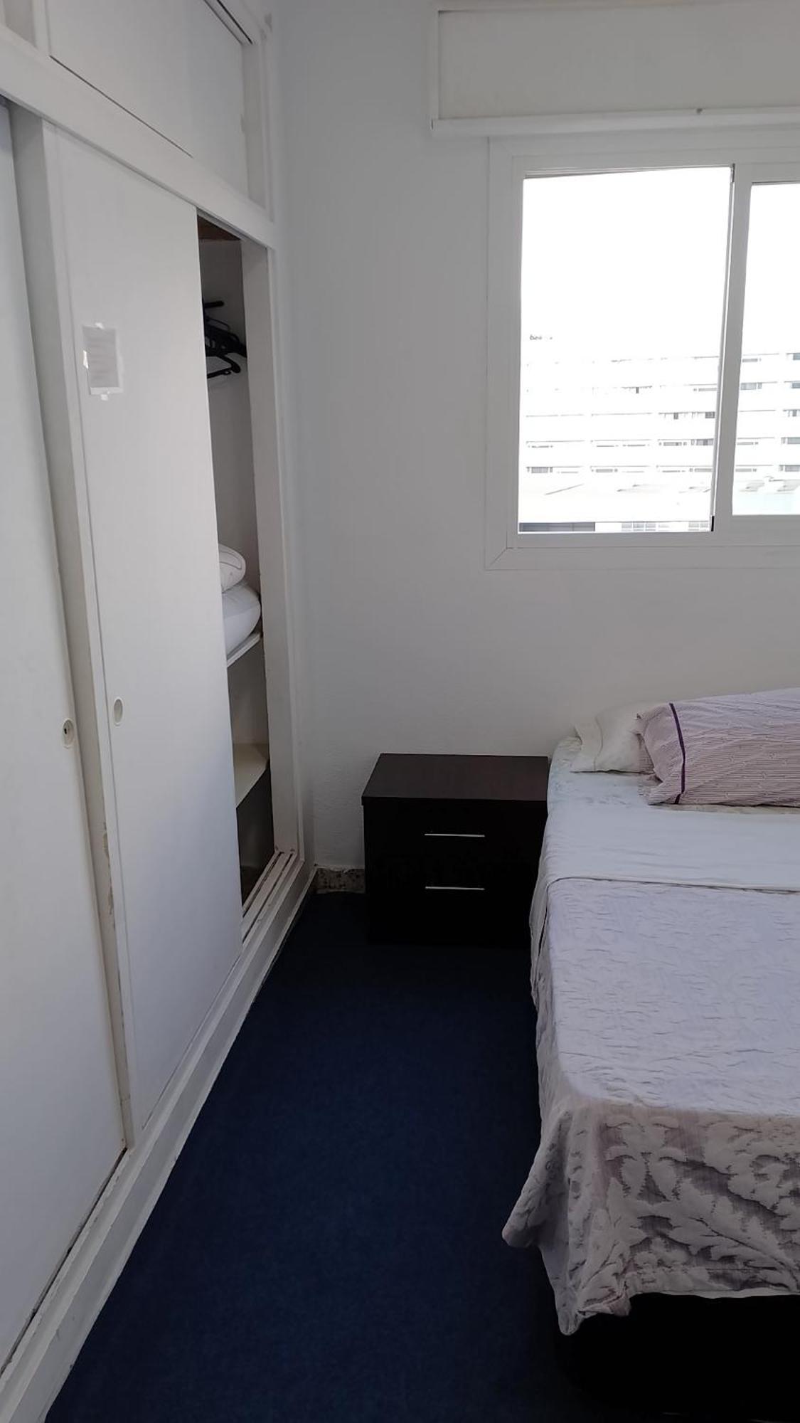 Habitacion Privada Centro Malaga Cerca Tren Maria Zambrano Y Playa Muy Buena Conexion Wifi Luaran gambar